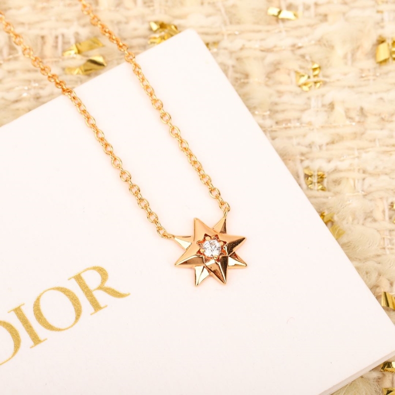 chr1st1an D10r necklaces